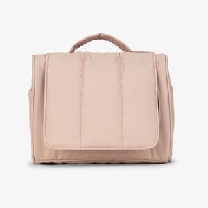 NWOT Calpak Luka Hanging Toiletry Travel Bag in Rose Quartz